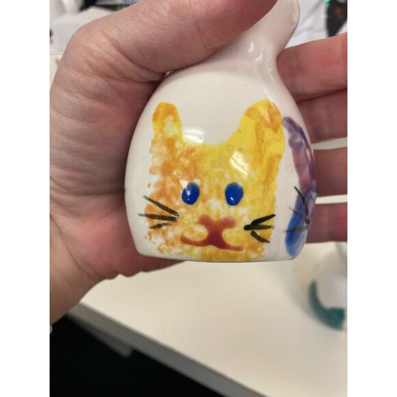 Cat Faces Hand Painted Salt & Pepper Set Mexico 3.5"‎ Tall x 2" w - Picture 14 of 14